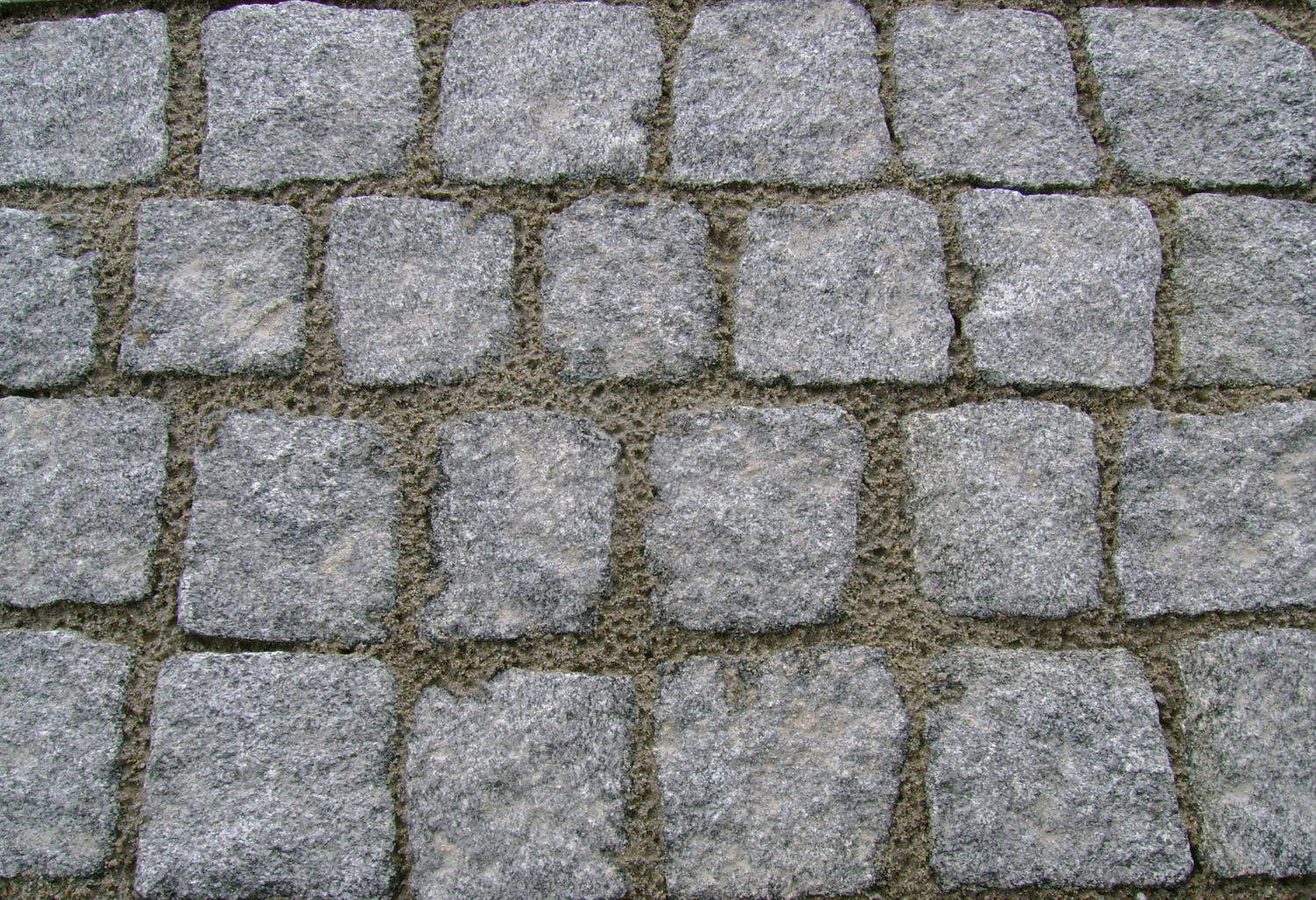 Großpflaster 15/17 cm, F1, T2, Granit, spaltrau