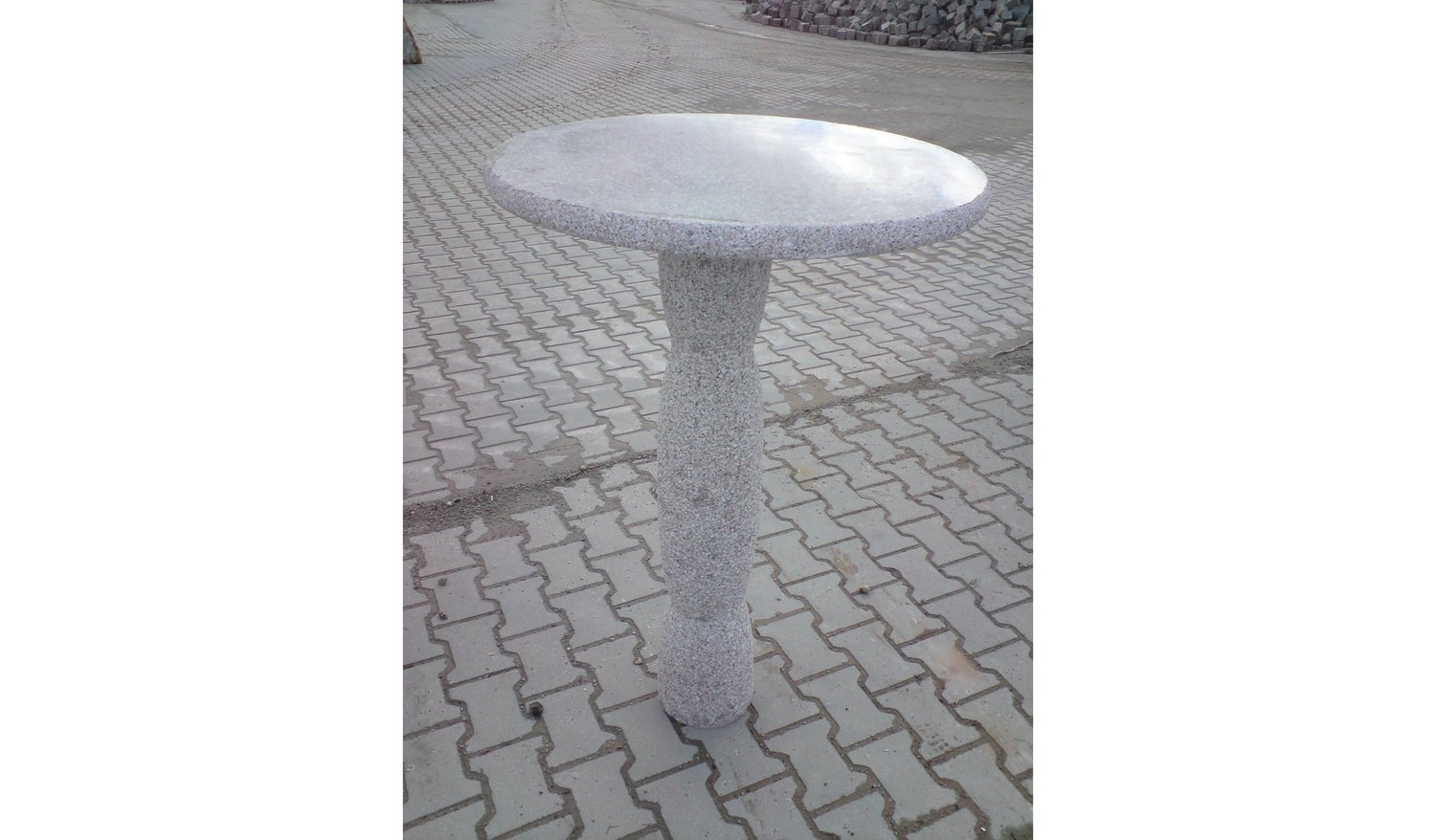 Tisch (Stehtisch) DN: 75 cm, Höhe: 110cm
