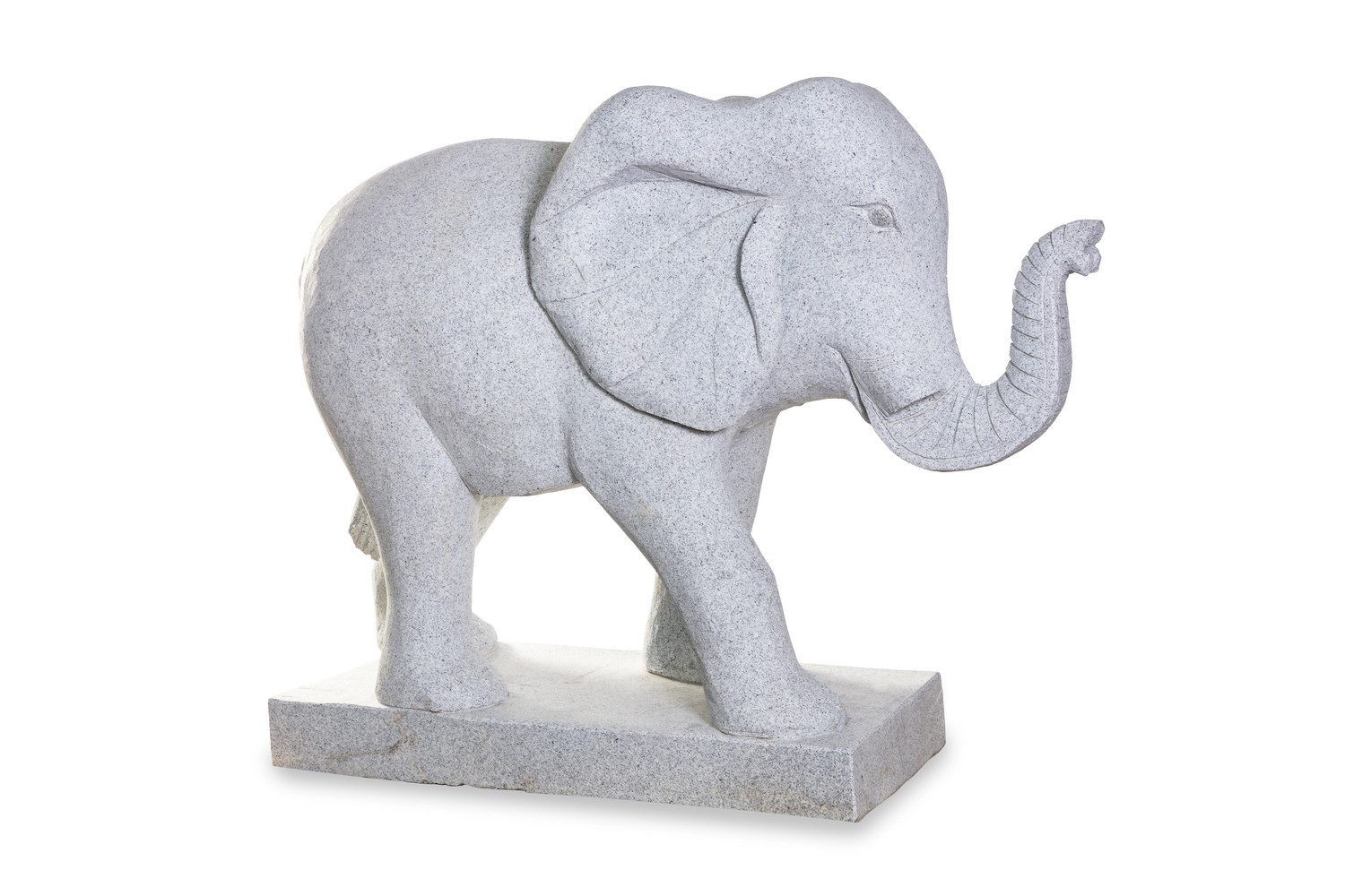 Elefant mit Rüssel nach oben, weiße Marmorstoßzähne   Steinfigur